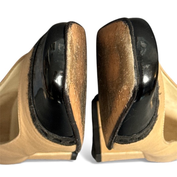 Salvatore Ferragamo VTG Square Toe Block Heel Pumps Tan Patent Leather Size 9B - Picture 13 of 17